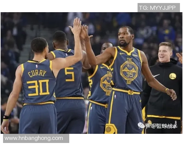 火箭主场迎战森林狼双方球员状态分析与比赛前瞻